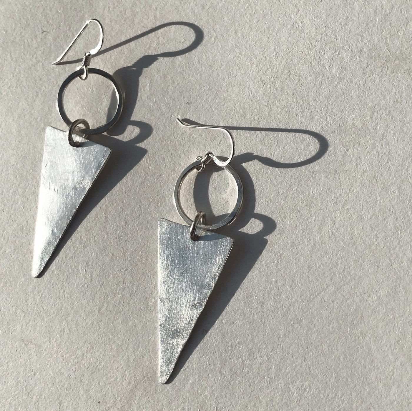TRIANGLE & CIRCLE EARRINGS - 925 SILVER