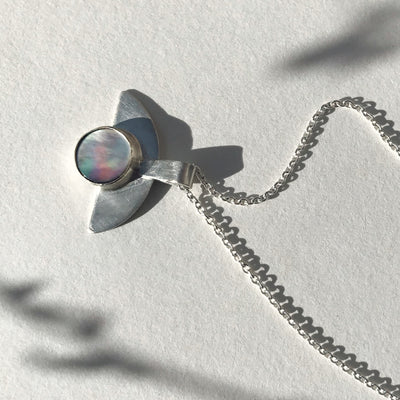 CRESCENT MOON & MOTHER OF PEARL NECKLACE - 925 SILVER