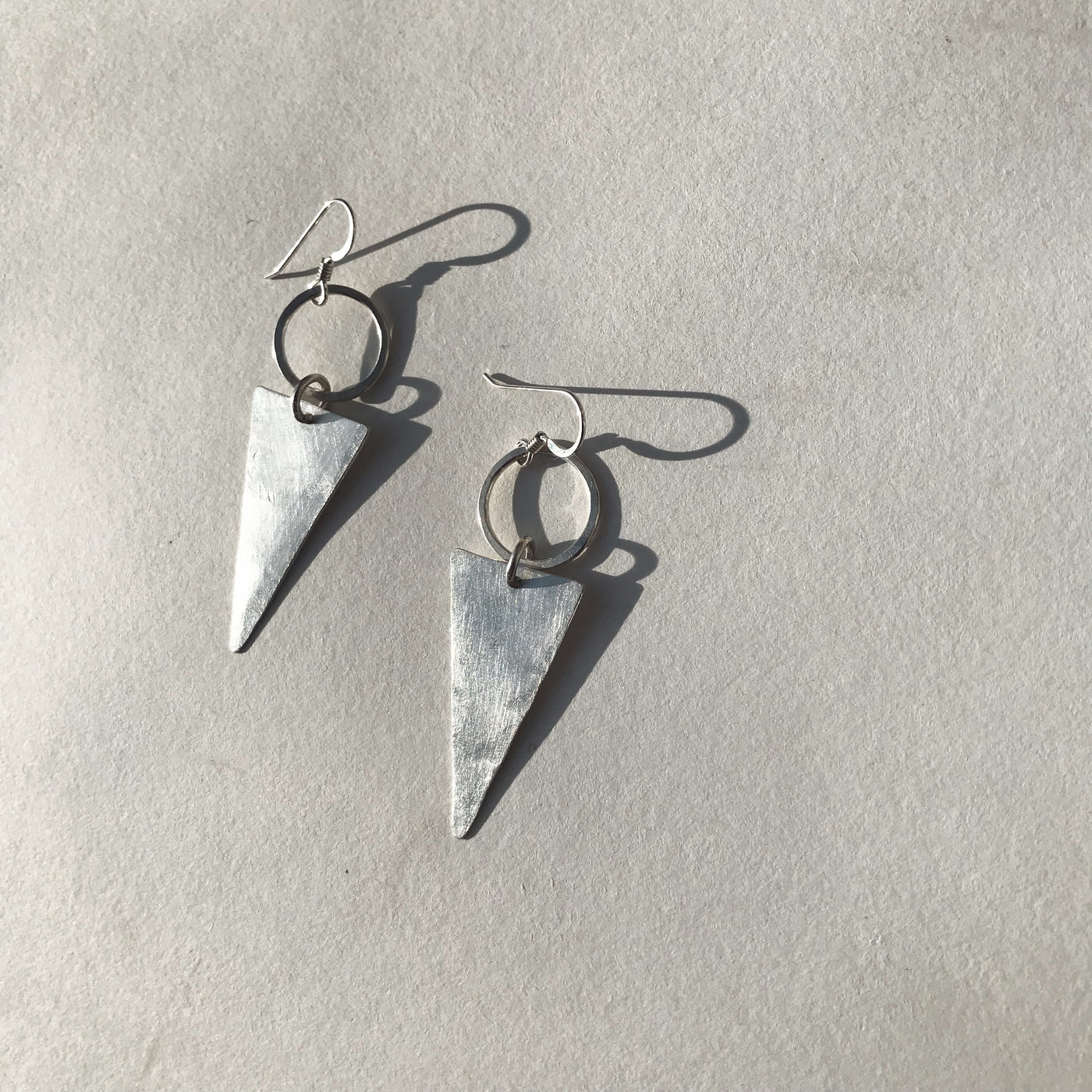 TRIANGLE & CIRCLE EARRINGS - 925 SILVER