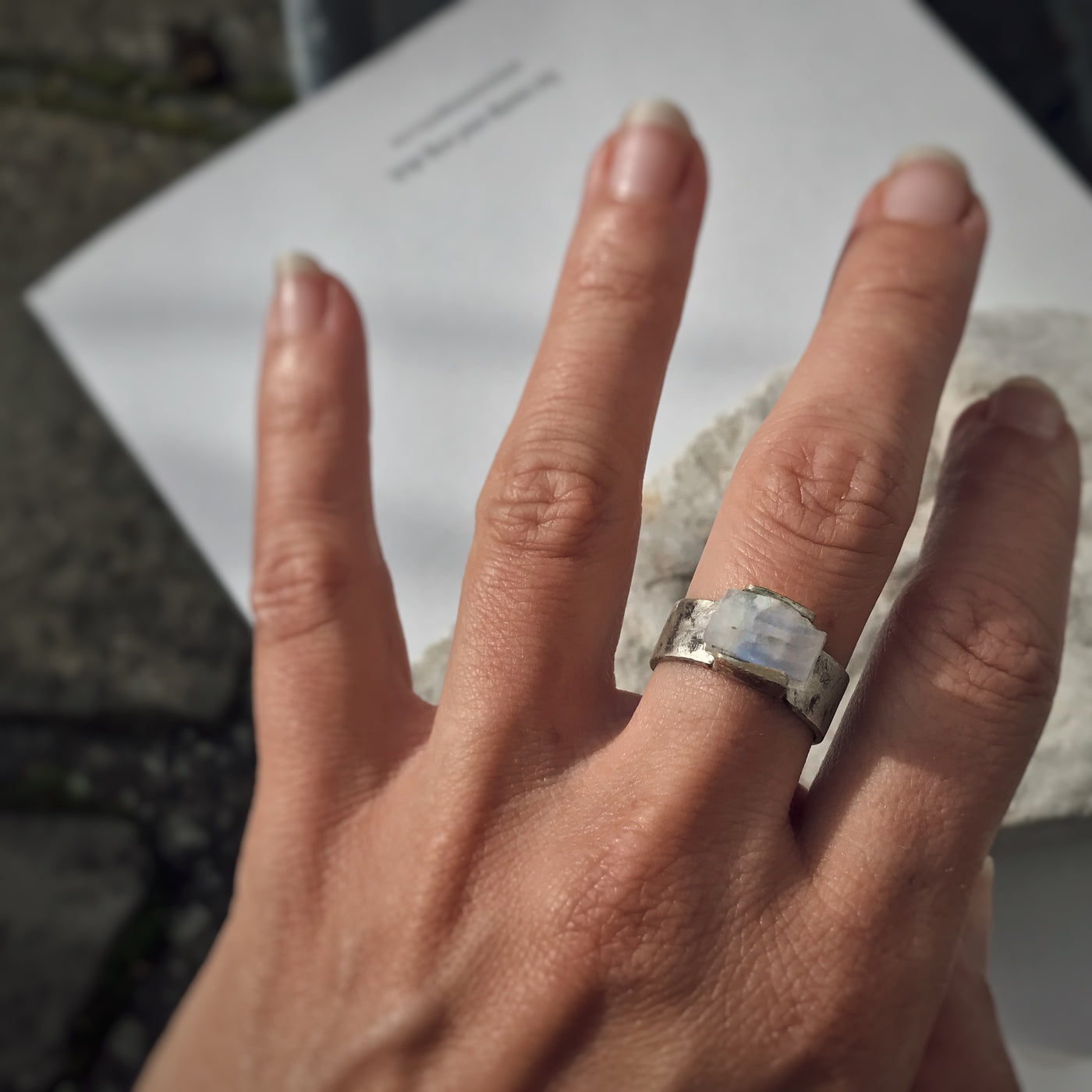 BLACK 925 SILVER RING - MOONSTONE
