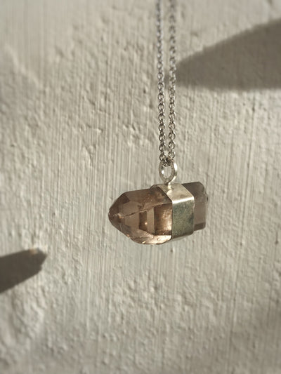 PENDANT SMOKY QUARTZ SET IN 925 SILVER