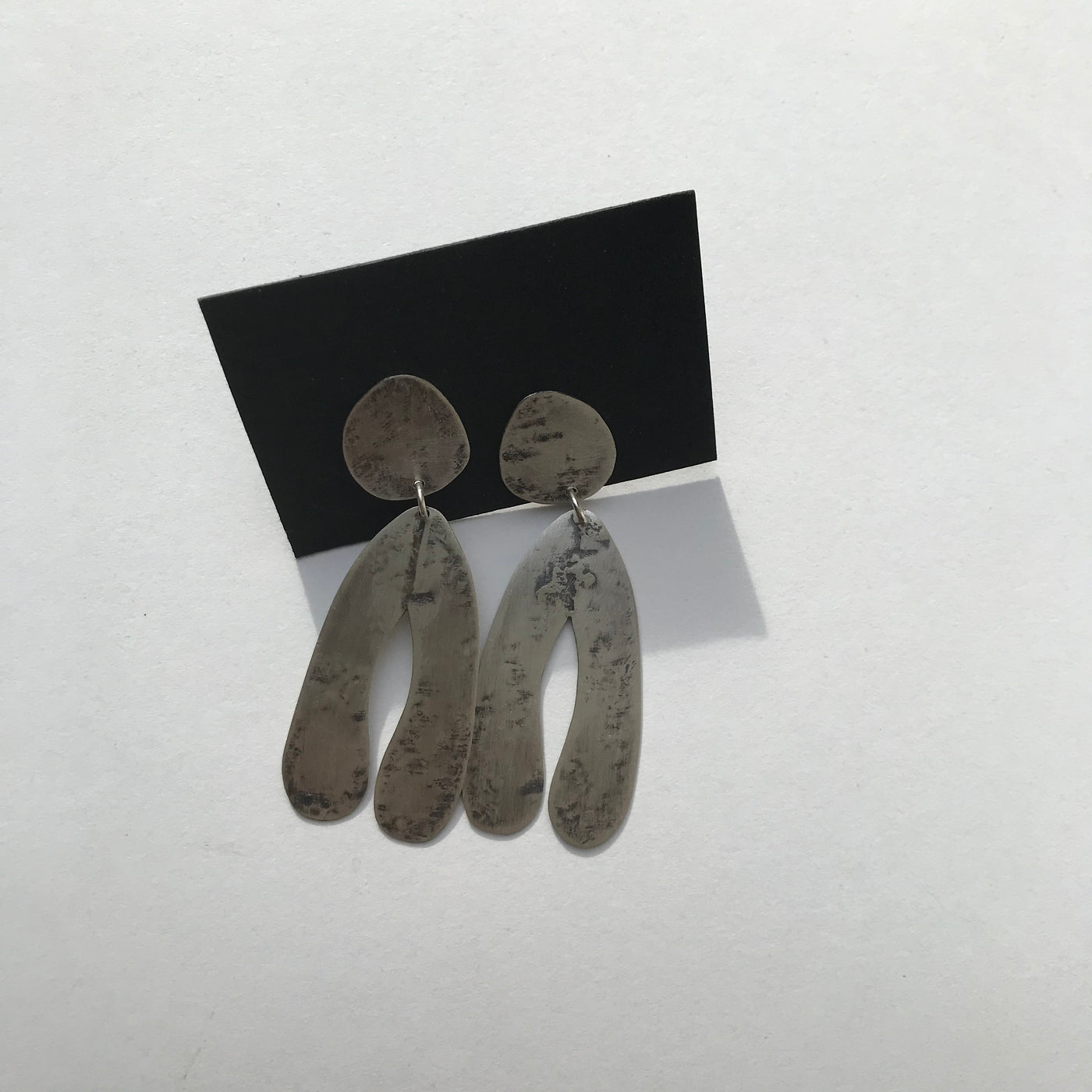 LET IT FLOW STUD PENDANT EARRINGS - 925 SILVER