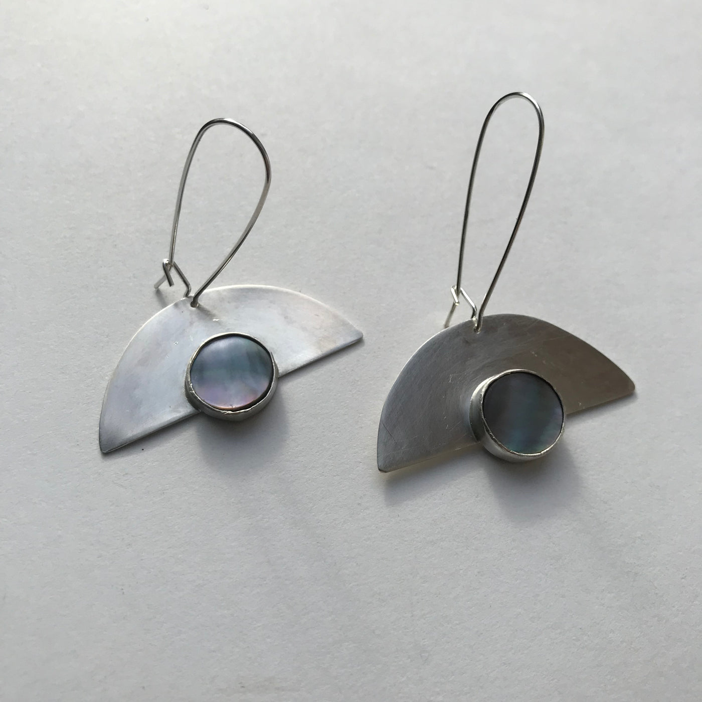 HALF MOON MOTHER OF PEARL EARRINGS - 925 SILVER