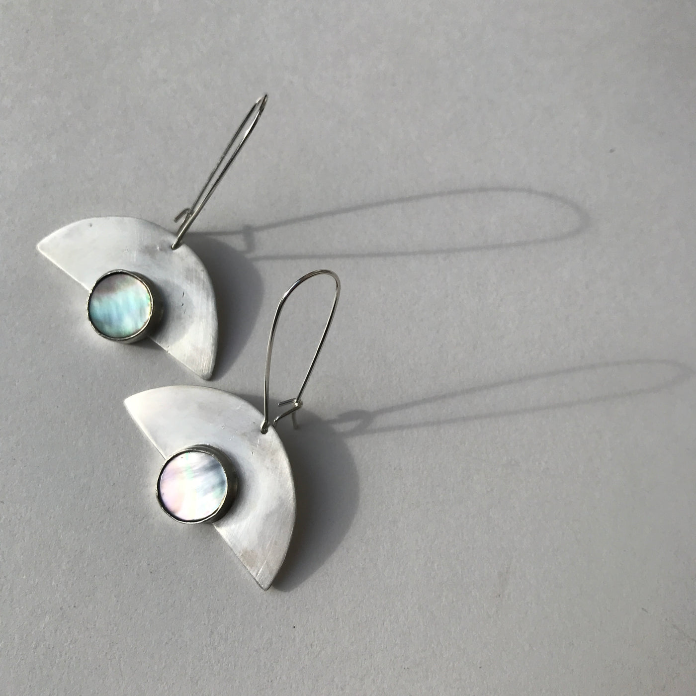 HALF MOON MOTHER OF PEARL EARRINGS - 925 SILVER
