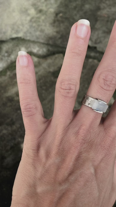 BLACK 925 SILVER RING - MOONSTONE