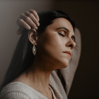 I AM // EARRINGS 2