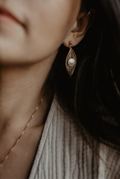 I AM // EARRINGS 2
